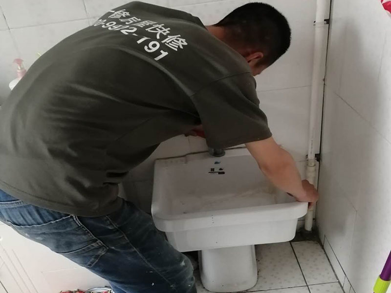 洗臉盆下水漏水維修步驟_洗臉盆下水漏水怎么拆_維修洗臉盆下水注意事項(xiàng)